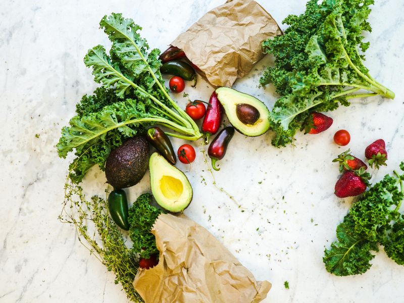 Gemüse und Obst als Symbolbild für gesunde Ernährung